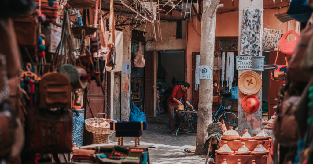 medina